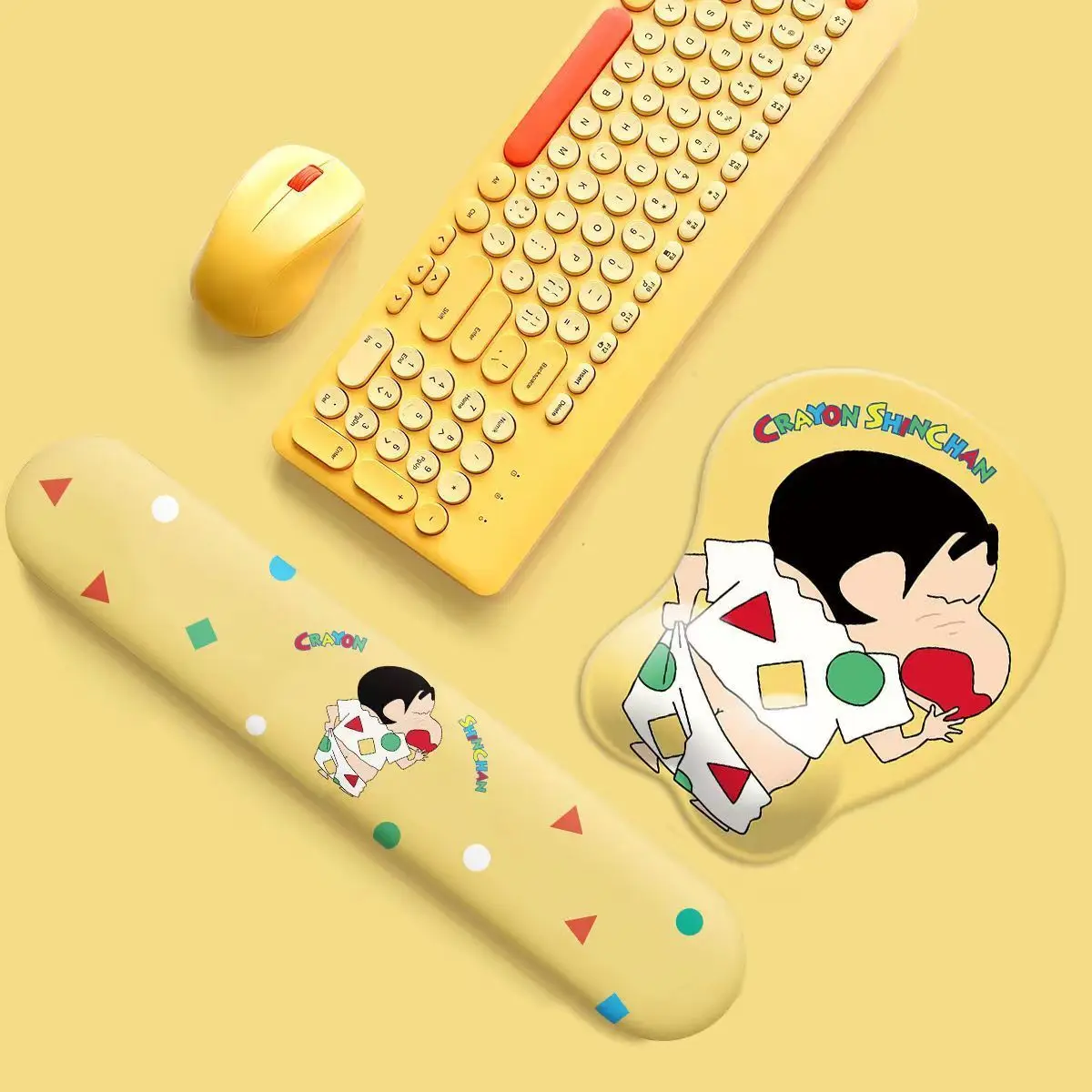 

New Crayon Shin-Chan Mouse Pad Two-Piece Animation Wrist Pad Cute Cartoon Wrist Pad Silicone Mouse Pad Suit