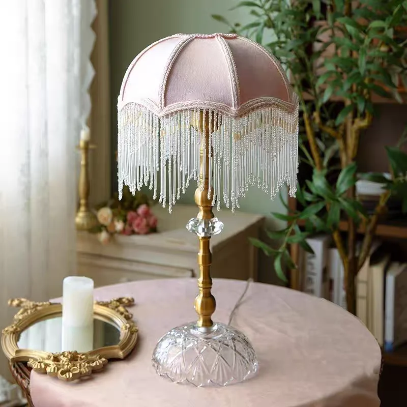 

Настольная лампа Winfordo Ретро Зеленая