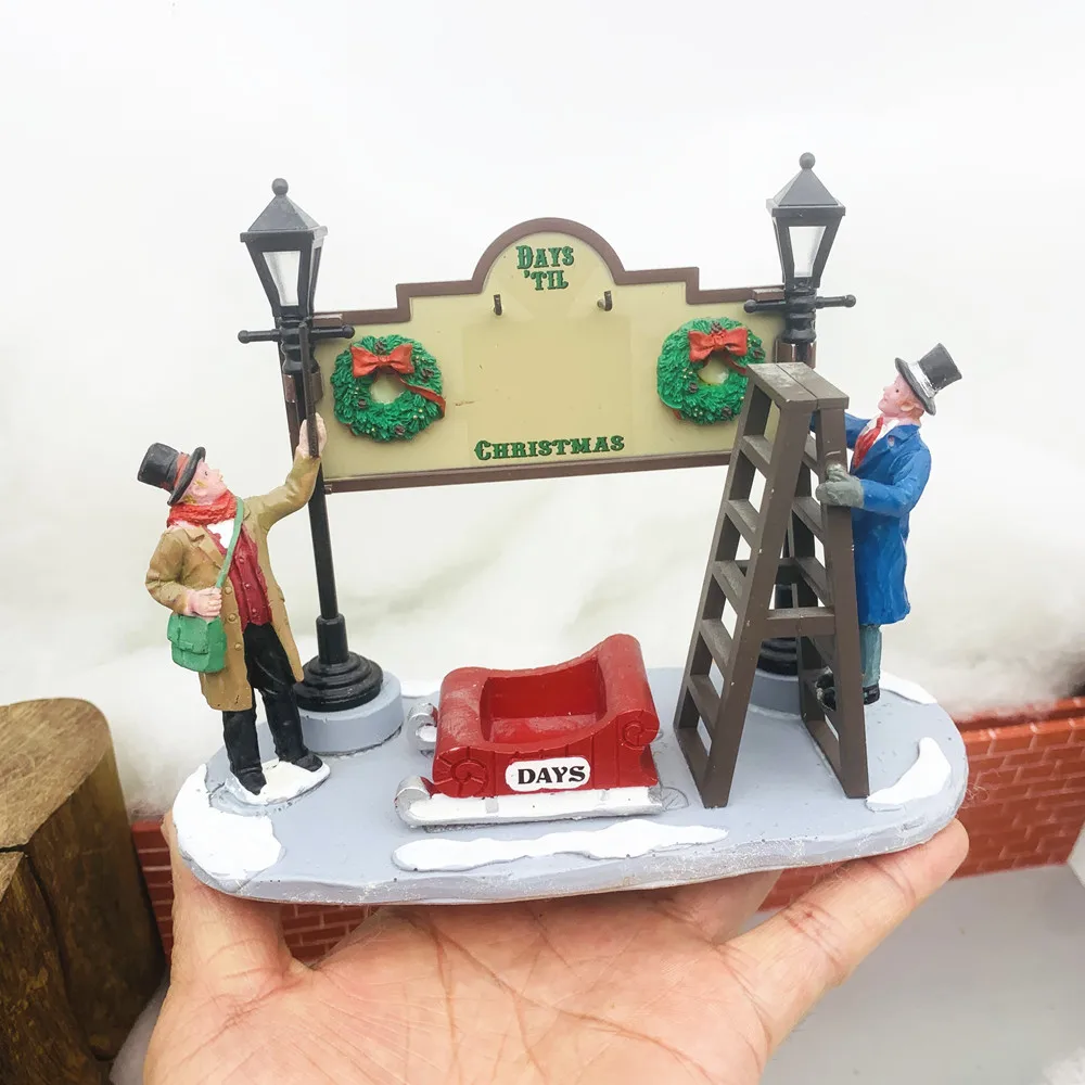 

Рождественские автомобильные фигурки