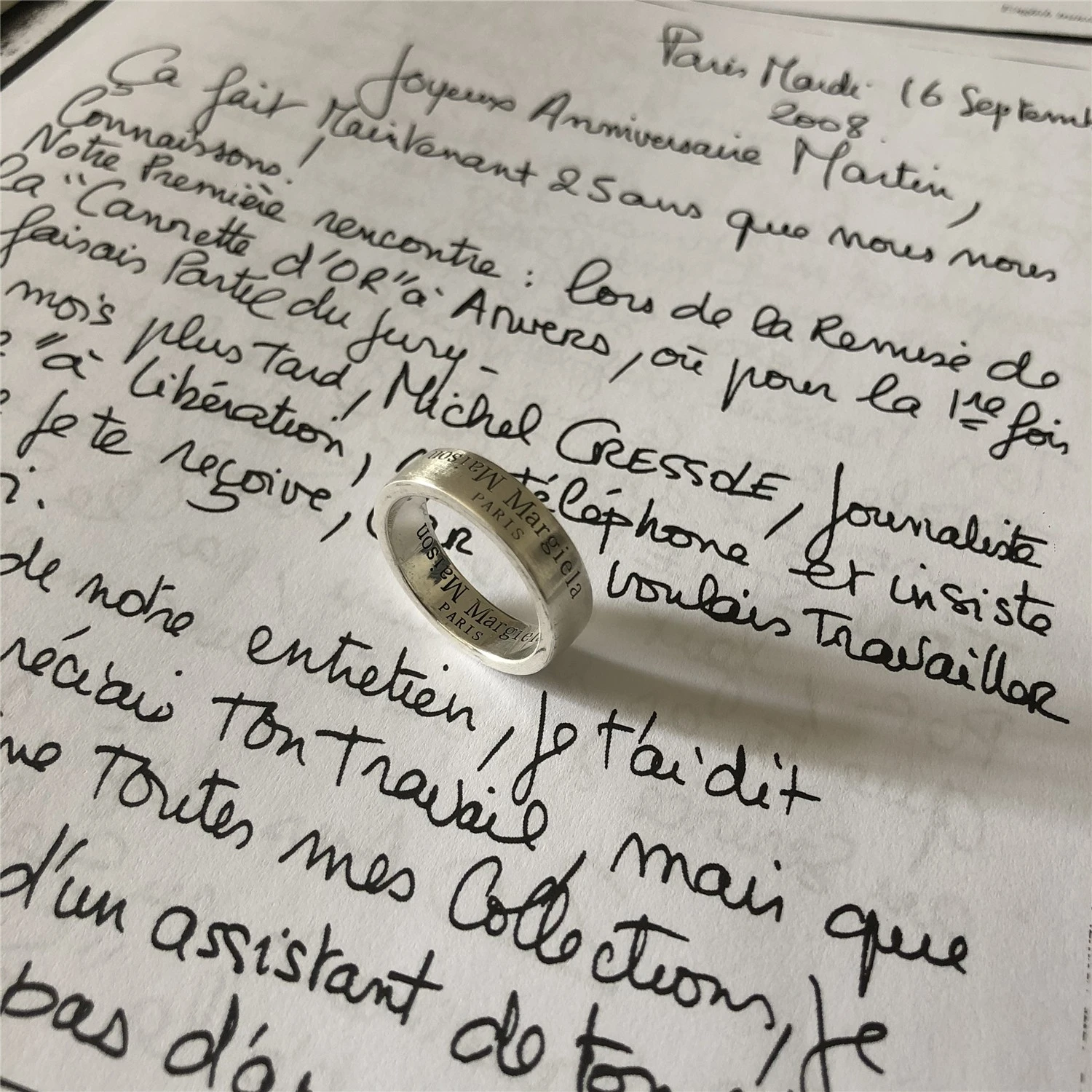 Рисунок 3 - Модное кольцо в европейском и американском