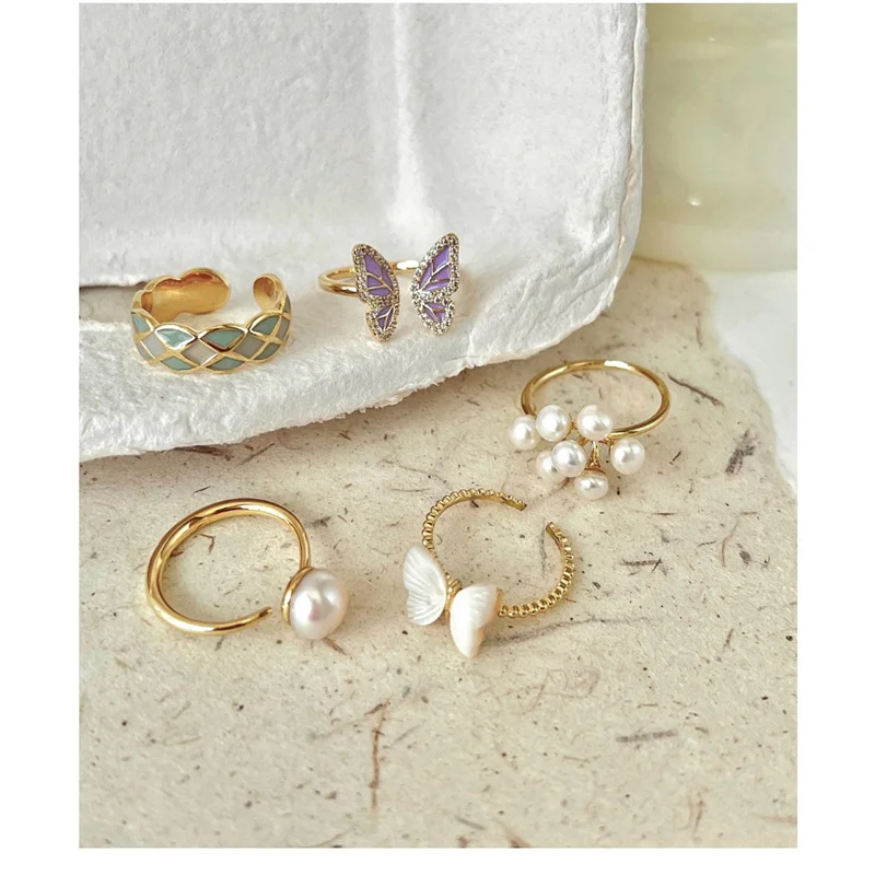 

Simple Butterfly Rings For Women Crystal Cute Imitation Pearl Flowers Open Finger Ring Wedding Jewelry bague homme 2022