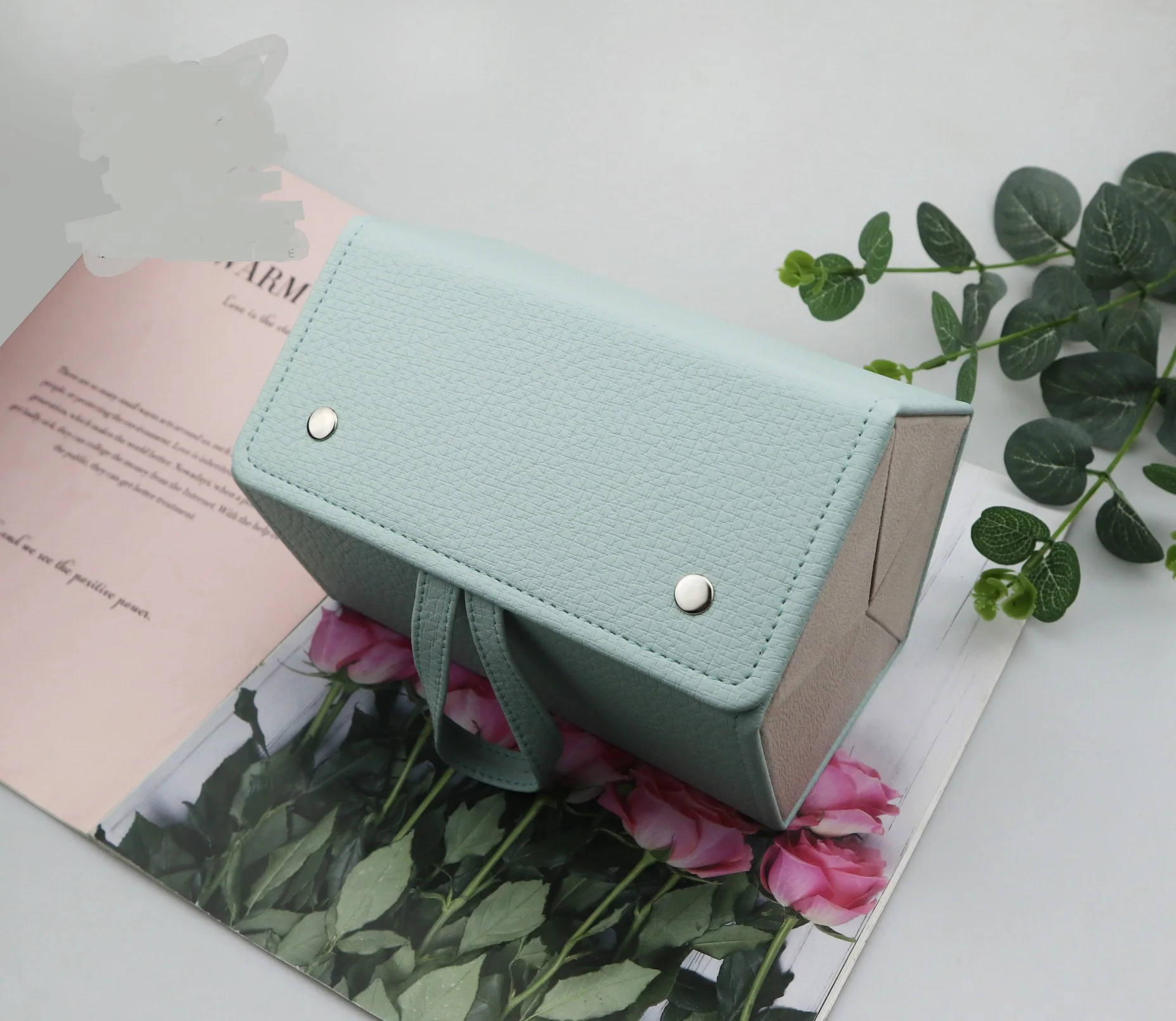 

Portable Sunglasses Storage Organizer 4/5Slots Folding Glasses Display Travel Eyewear Accessories Leather Multi-function Box