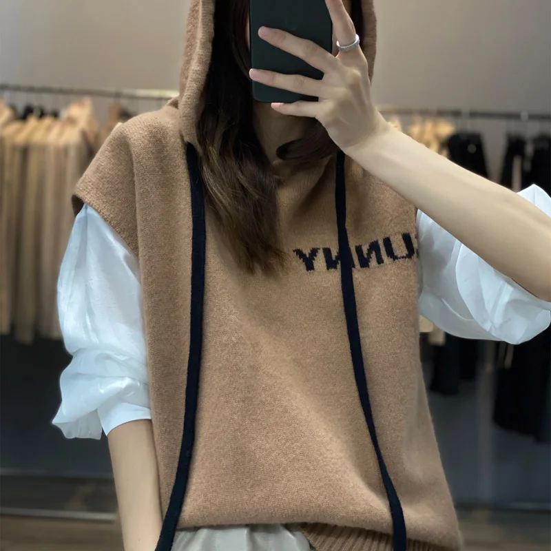 

100% Pure Wool Hooded Collar Vest Women's 22 Autumn / Winter New Wmbroidered Tops Casual Knitted Loose Vest Sleeveless Waistcoat