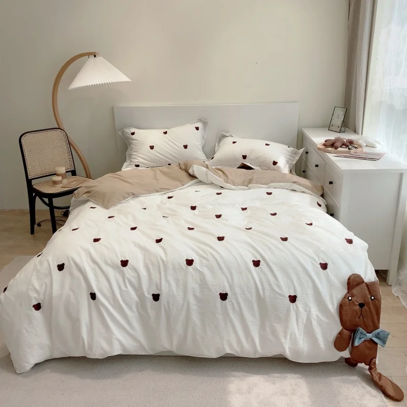 

Cute Cartoon Brown Bear Embroidery Bedding Set Soft Breathable 400TC Washed Cotton Duvet Quilt Cover Bed Linen Pillowcases