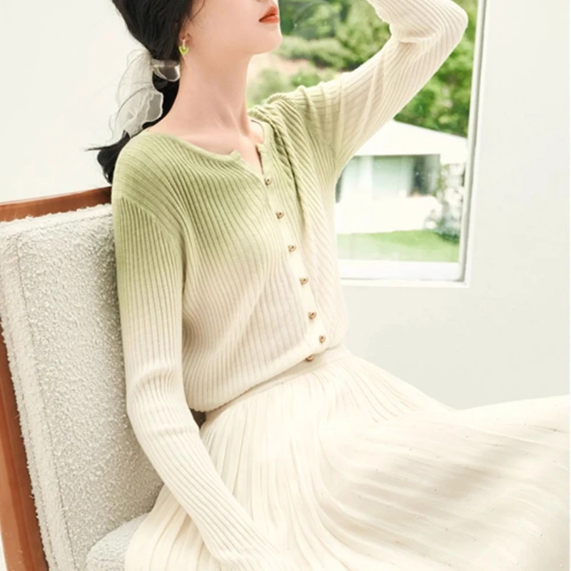 Осень-зима новая мода пуловеры градиентного цвета с круглым вырезом и длинными