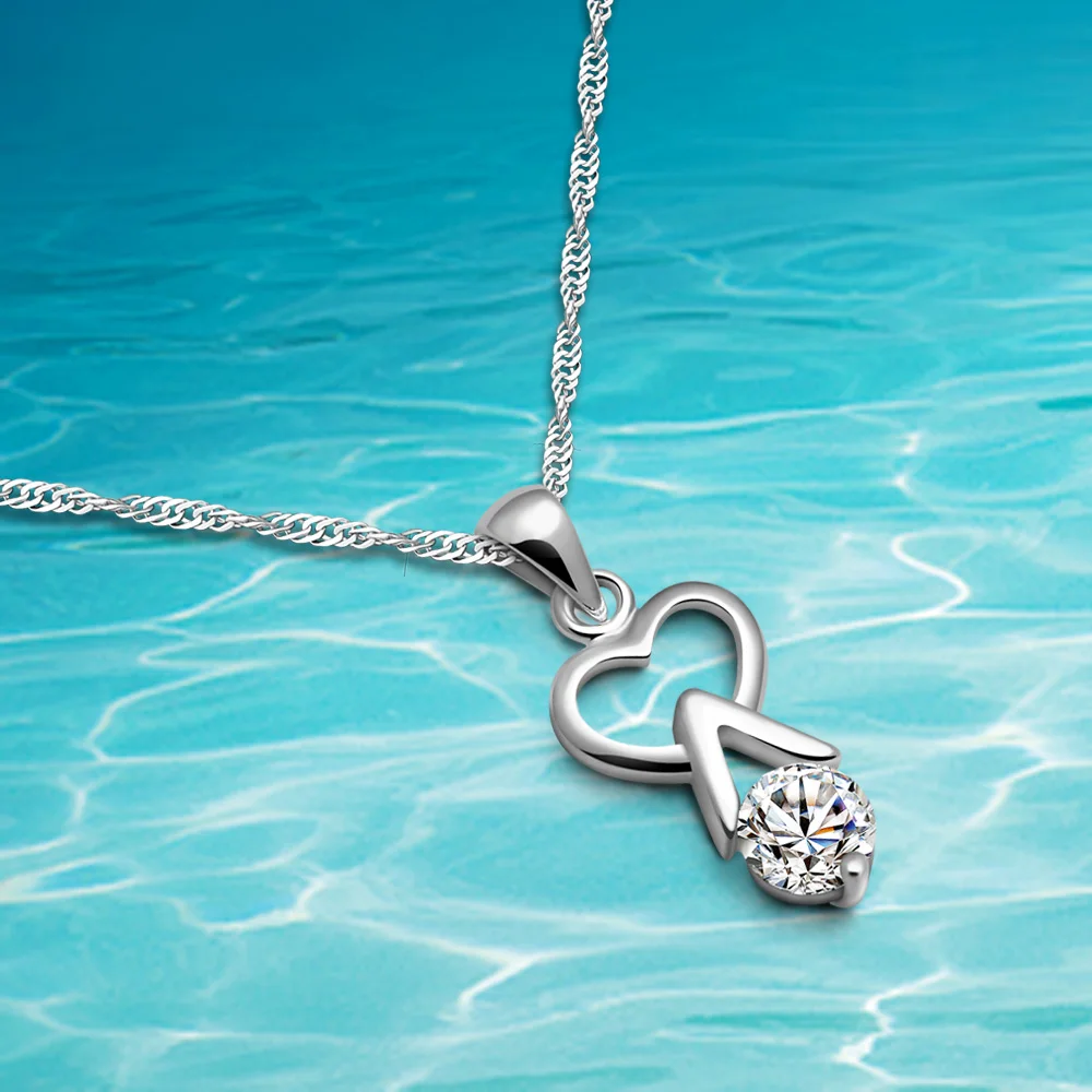 

Женское ожерелье из серебра 925 пробы в форме сердца