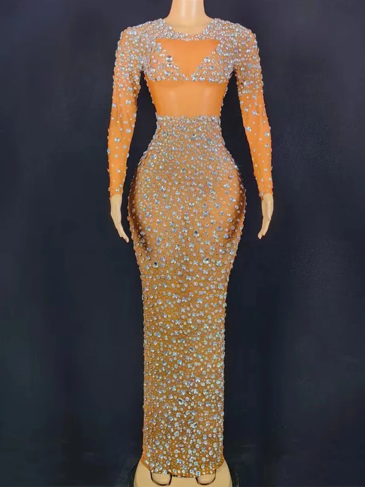 Женское облегающее платье с эластичным поясом 2024