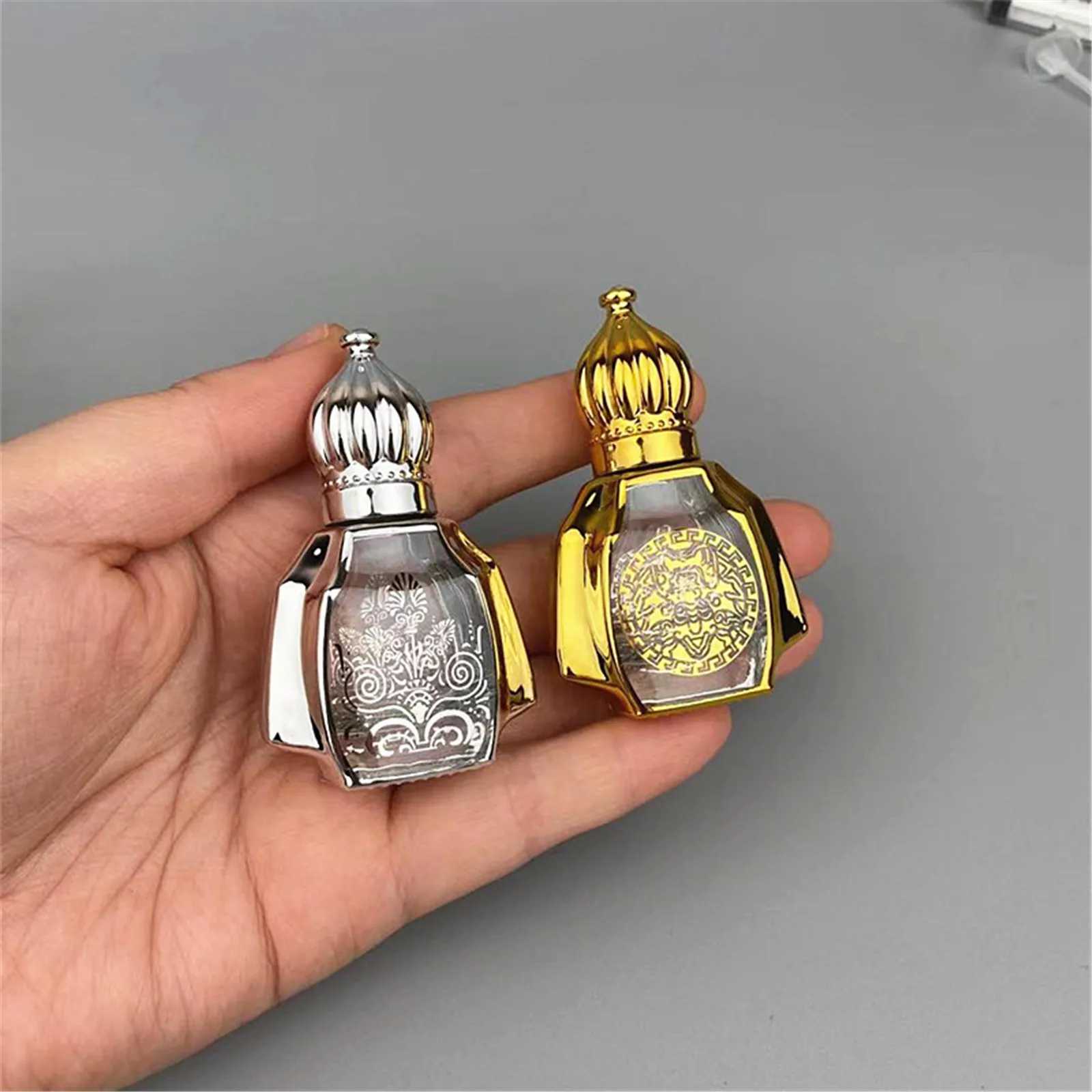

10 Ml Roll-On Bottles Vintage Luxury Mini Glass Essential Oils Perfume Refillable Bottles Arabic Crystal Liquid Container