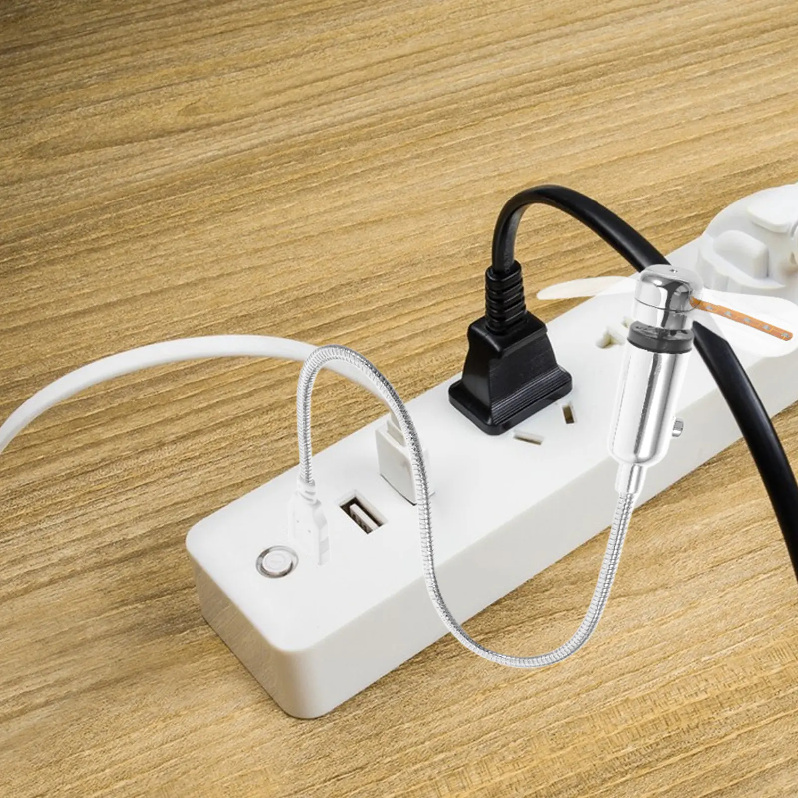 Фото USB LED-вентилятор 41 см, серебристый, мини, с динамической подсветкой 64 цветов, круглой формы, для офиса, дома, рабочего стола, портативный №1