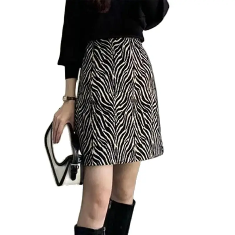 

grace Zebra Pattern A-line Skirt Womens 2022 Spring Autumn New High-waisted Vintage Package Hip Skirt All-match Mini Skirts 3XL