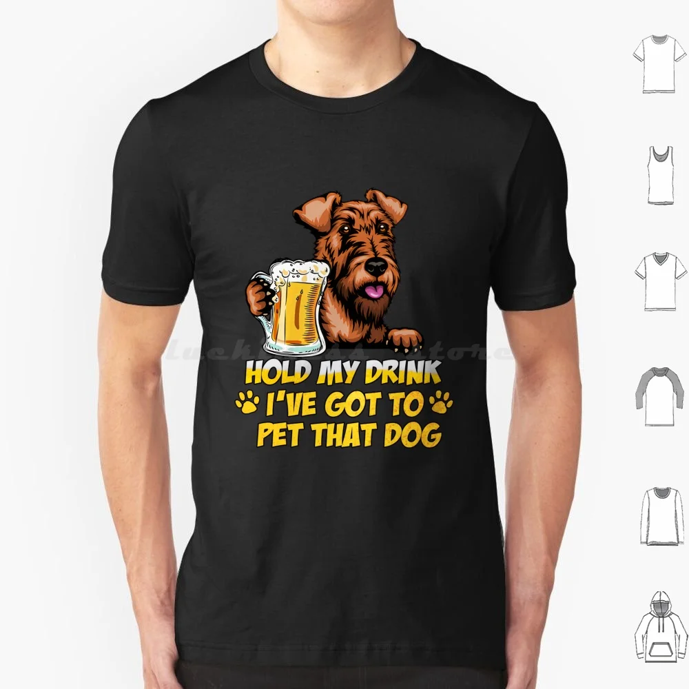

Рубашка с надписью «Hold My Drink igot To Pet That Dog»