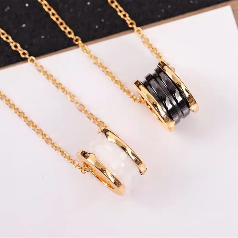 

Лидер продаж, классическое керамическое ожерелье из розового золота, черного и белого цвета для женщин, высококачественное модное роскошно...