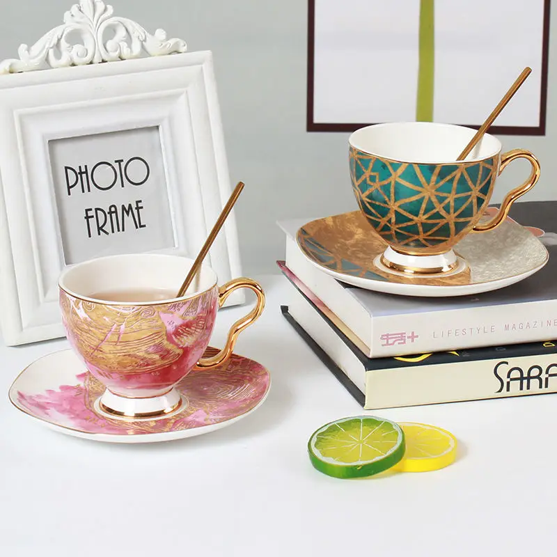 

European bone China coffee cup English ceramic afternoon tea elegant flower tea cup dish spoon tazas de cafe tea sets china
