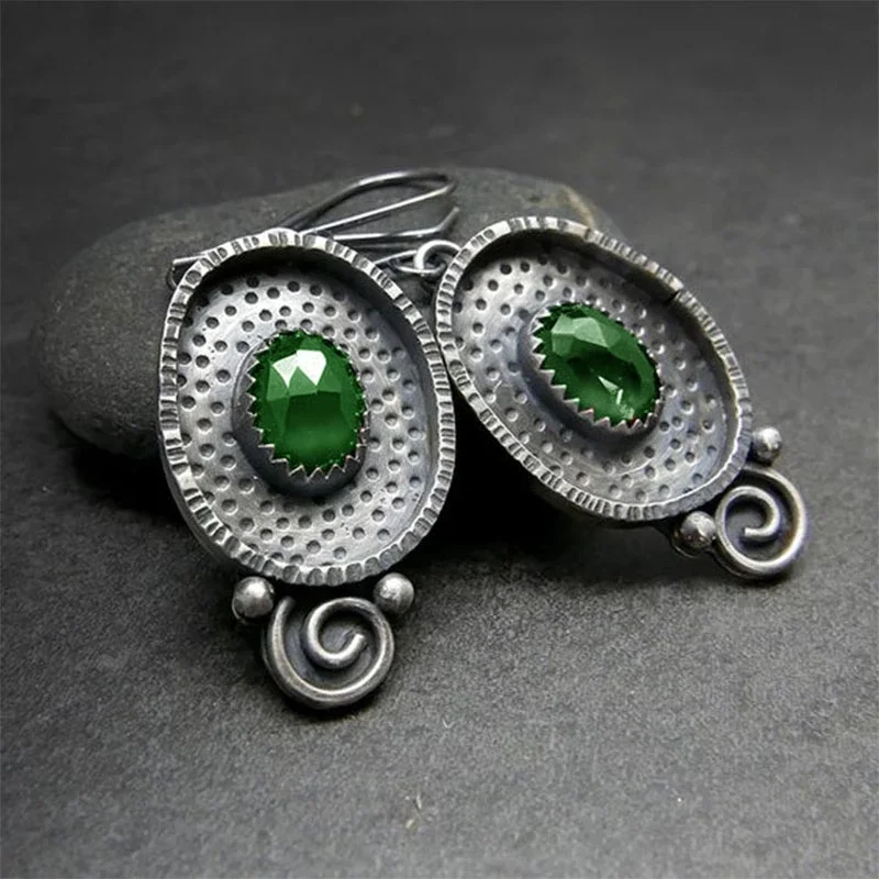 

New Female Ethnic Vintage Red Green Oval Stone Earrings Jewelry Silver Color Spiral Design Drop Dangle Earrings Accessories