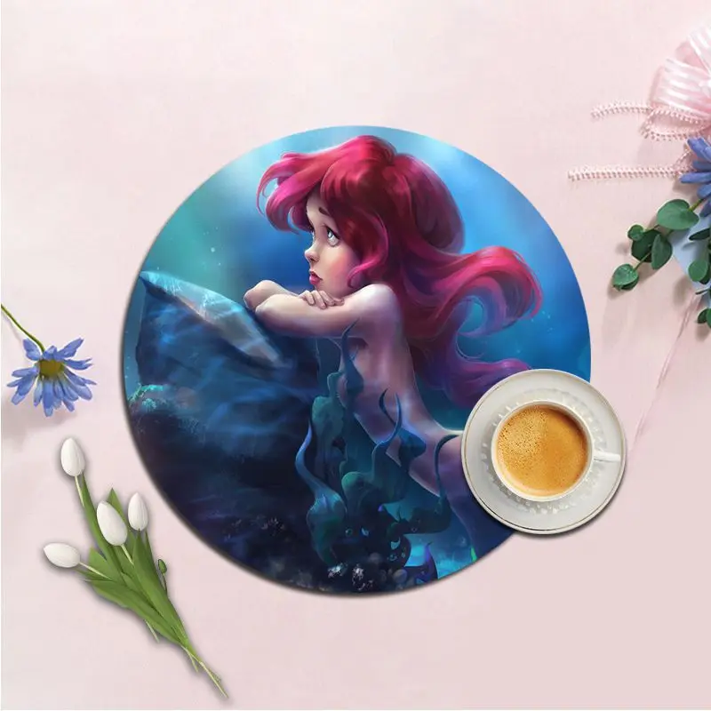 Круглая большая рекламная настольная подставка Disney с маленькой русалочкой 20x20 см