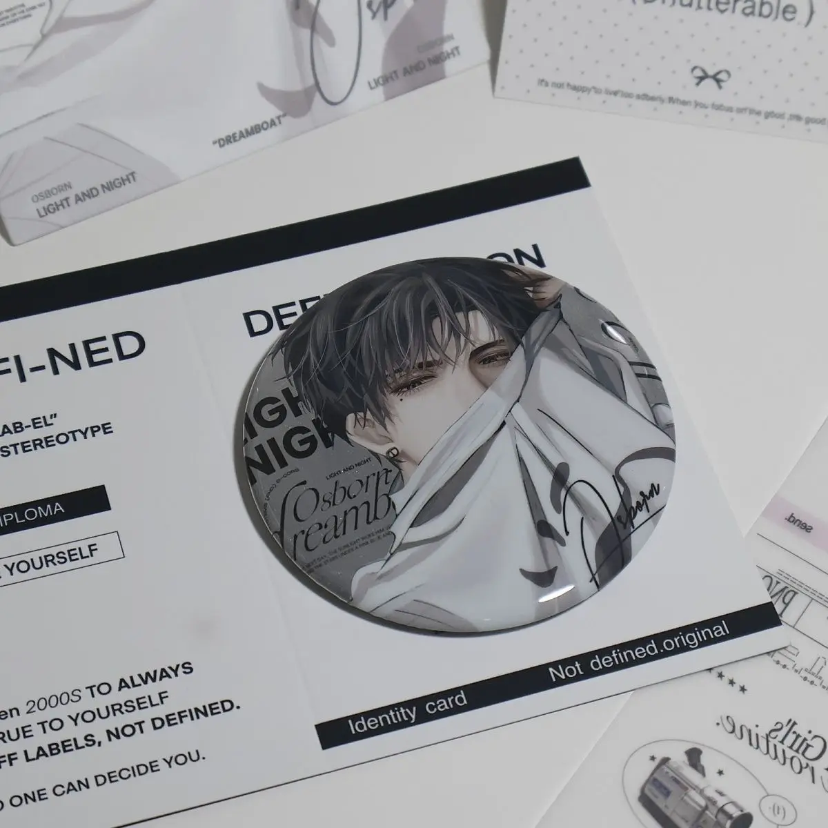 Аниме игра свет и ночь Осборн косплей двойная вспышка значок эмблема мультфильм