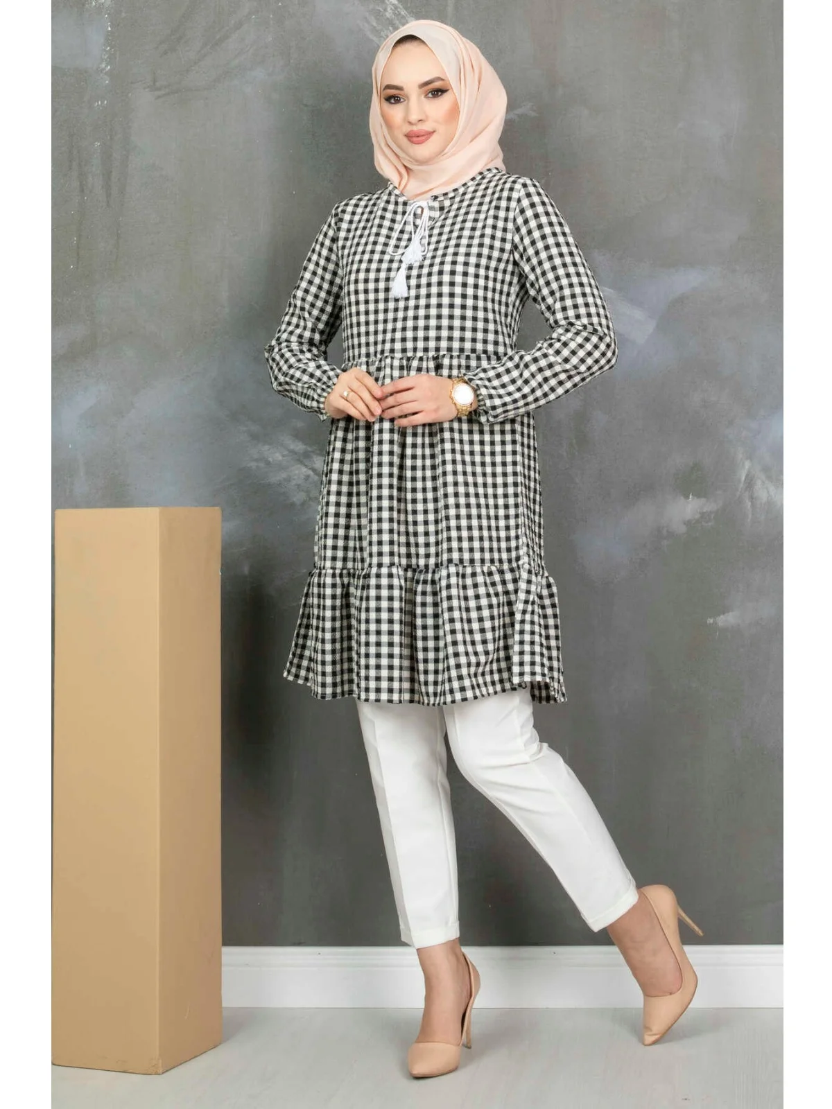 

2022 New Fashion Gingham Pattern Hijab Tunic Women Youth Fashion Casual Version Ladies Abaya Stylish Quality Luxury Designer