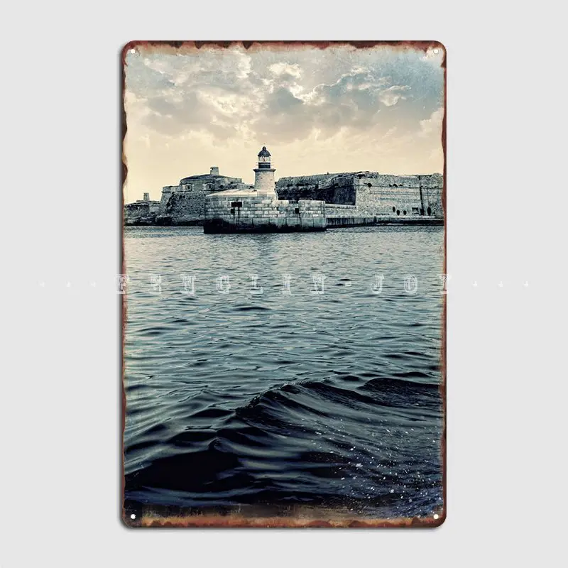 

Winter Lighthouse Metal Plaque Poster Custom Poster Garage Club Club Party Tin Sign Posters