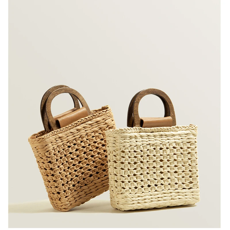 

High-end Niche Design Beach Tote 2022 Fashion Straw Woven Hand-held Large Capacity Ladies Handbags Summer Wooven Bag