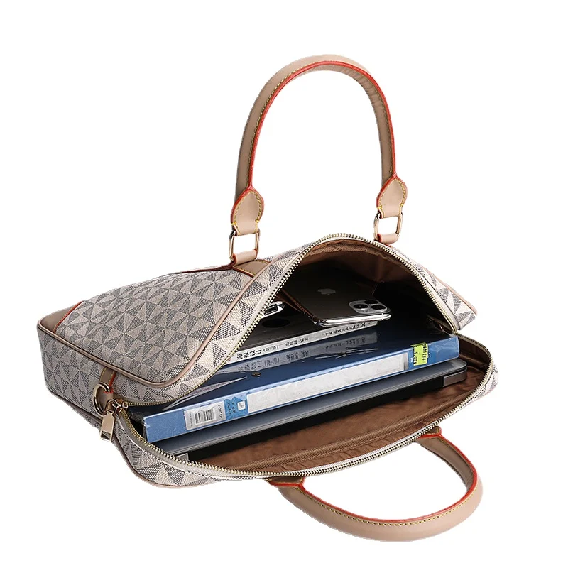 Men's and Women's Briefcases 15.6 Inch Computer Bag New Handbag Fashion One Shoulder Diagonal Bag Handbags Luxury Designer