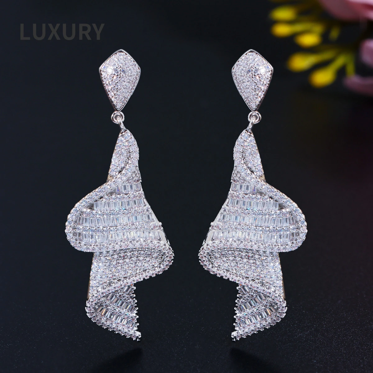 

Luxury S925 Silver Unique Sparkling Micro Pave Zircon Gold Color Geometry Spiral Long Earrings For Women Fine Jewelry Gift