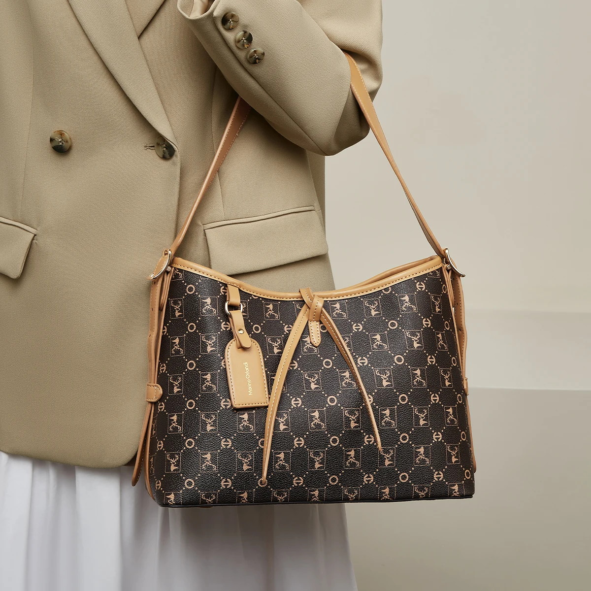 FOXER Женская фирменная сумка-тоут из ПВХ Модная женская сумка на плечо Рождество