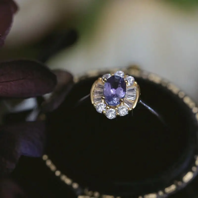 Кольцо из серебра пробы с танзанитом и синим/светильник |