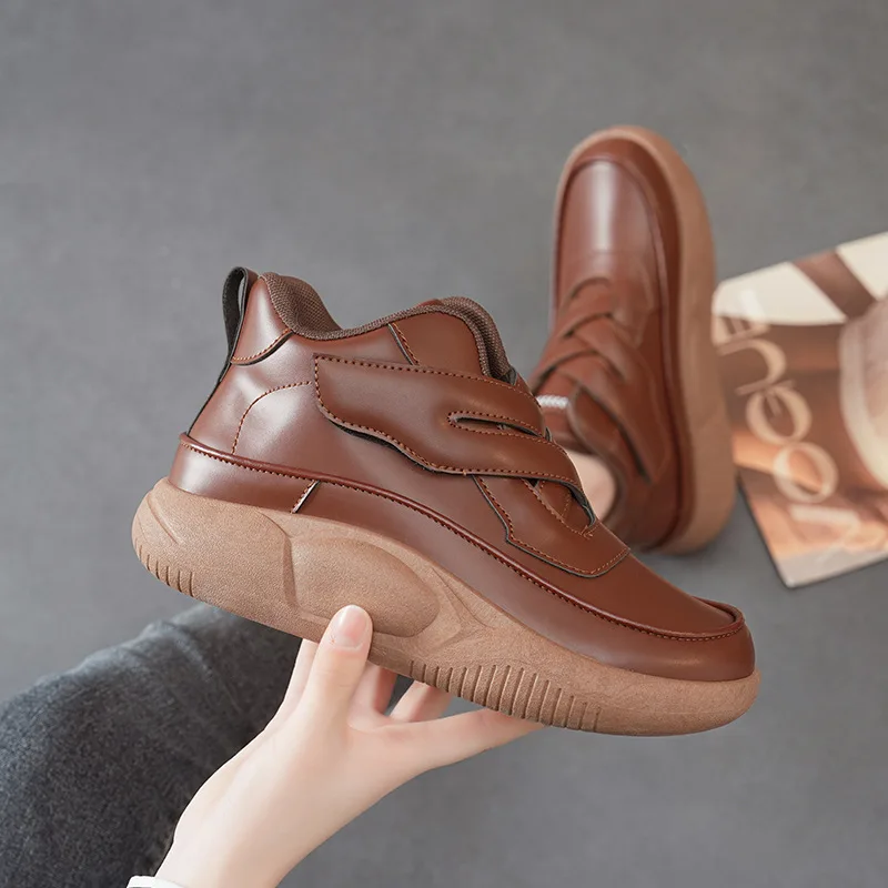 

Spring Autumn Sneakers New Versatile Elevated Thick Soled Tidal Shoes Women's Soft Soled Casual Small White Shoes Women Shoes