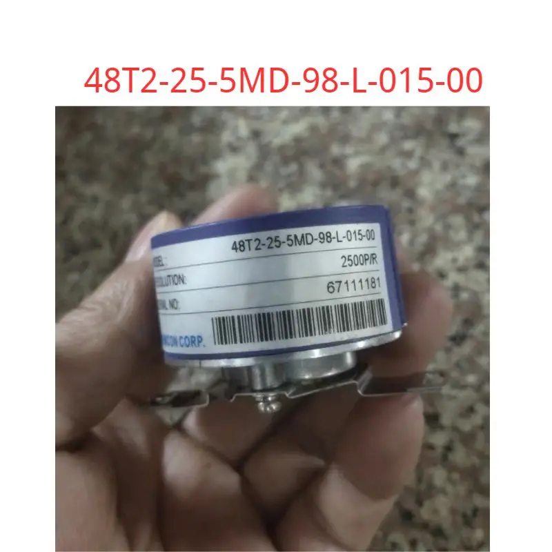 48T2-25-5MD-98-L-015-00 2500P/R использованный протестированный кодировщик ok 48T2 25 5MD 98 L 015 00
