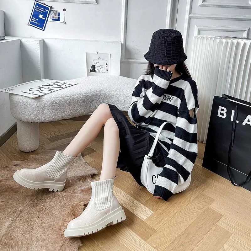 Large size women's short boots casual platform shoes autumn and winter new all-match nude boots elastic socks boots women'sshoes