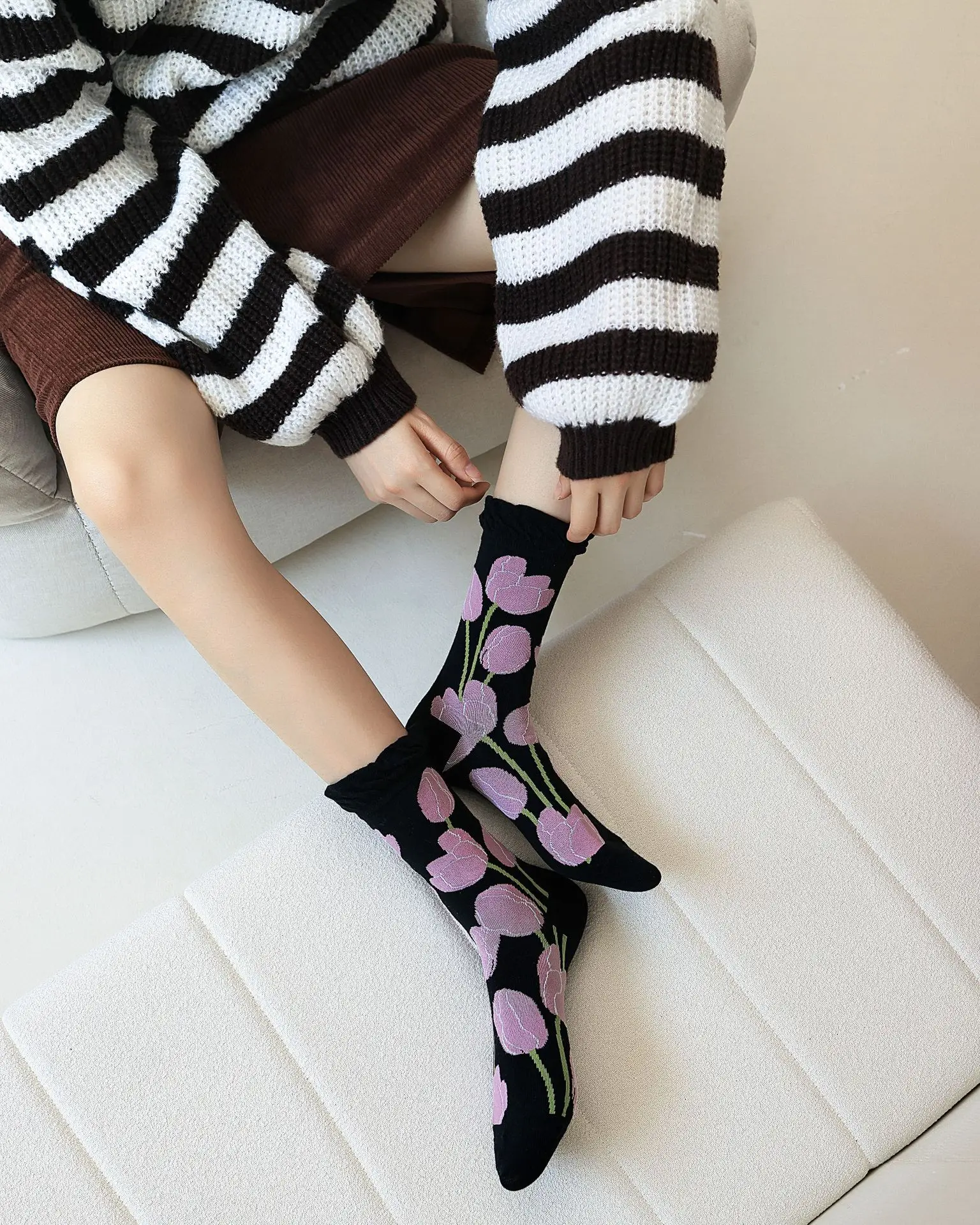 5 Pairs Cute Flowers Lolita Spring Summer Sweet Japanese Socks Set Black White Fried Dough Twists Bow Plaid Cotton Socks Women