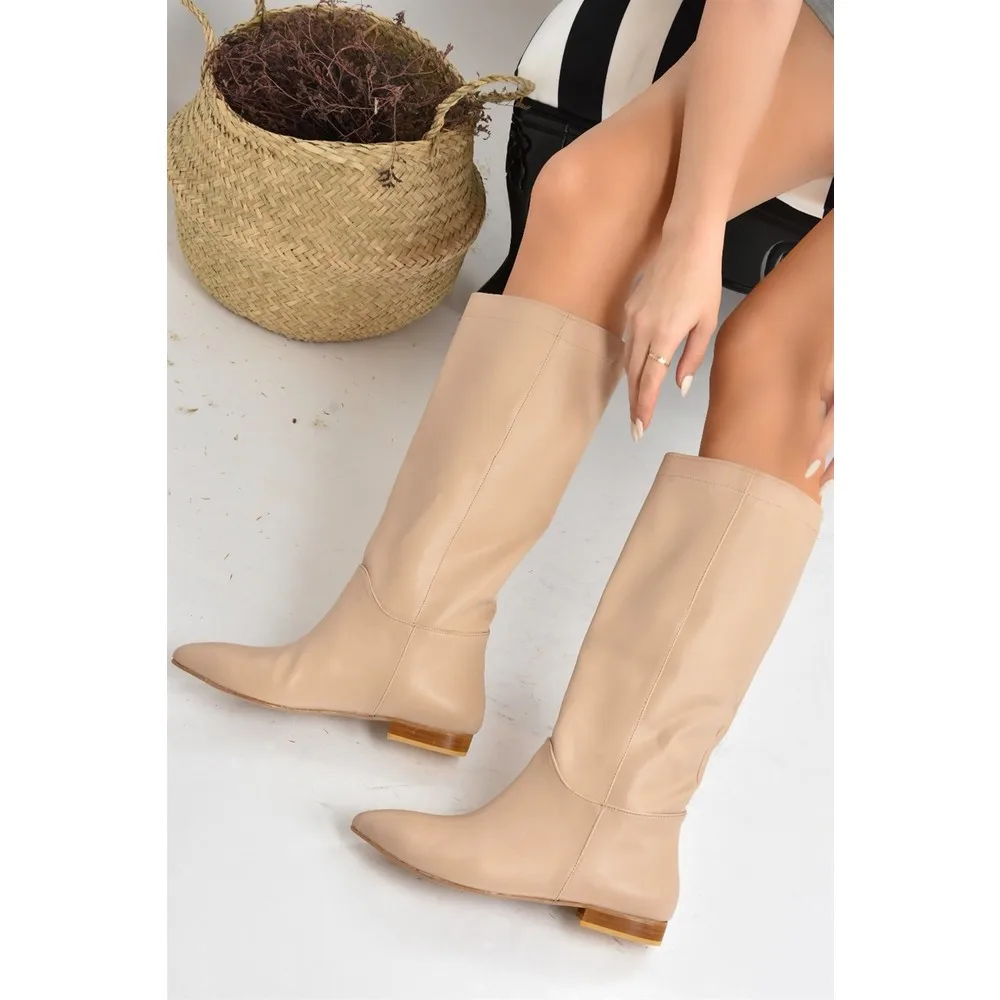 

Женские сапоги Dorlie с плоской подошвой L272094509