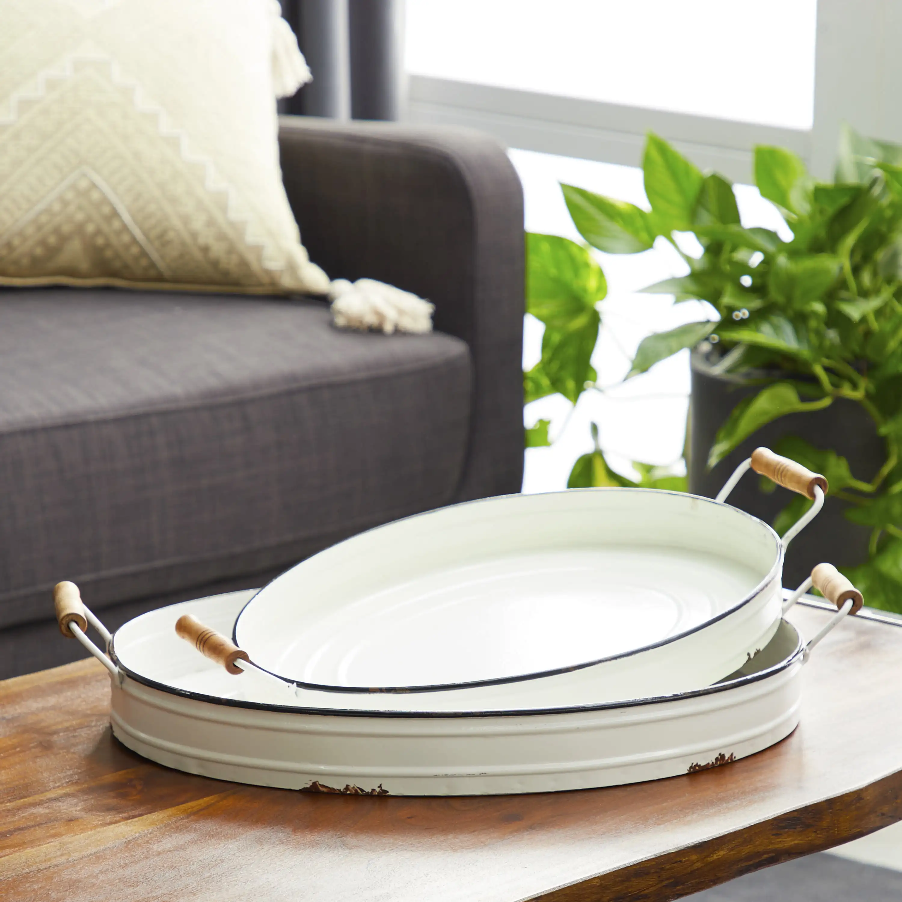 

21", 18"W White Metal Tray with Wood Handles, 2-Pieces