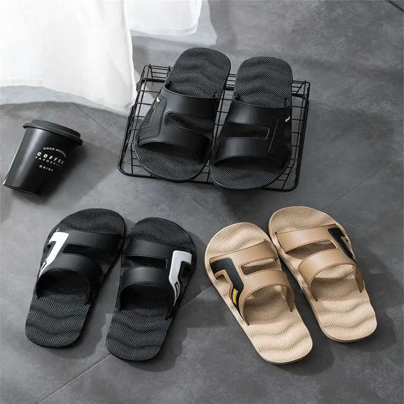 

Amarelo Men's Shoes Brands 2021 Moccasinsfor Summer Heel Sandal Famous Brand New Year Slippers Summer Rubber Flip Flops Tennis