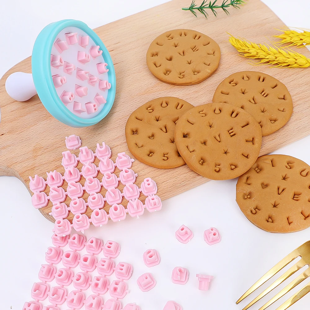 

Cookie Fondant Letters Mould Biscuit Chocolate DIY Tool Custom Letter Mold Cookies Cake Decorating Tools Pastry Baking Mould