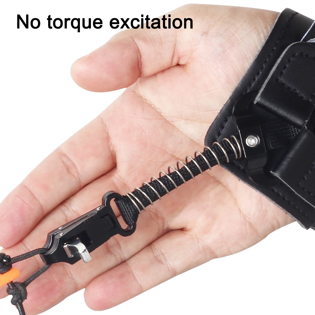 

Brand New Wrist Release Device Release Aids Composite Pulley Bow Release Leather Wrist Strap 19x15x10cm Adjustable