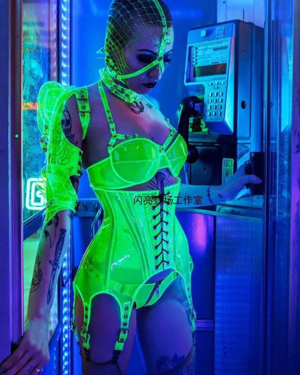 Фото Future Technology Costumes Nightclub Bar Sexy Fluorescent Green Bikini Girdle Female Singer Ds Party Halloween Clothes №1