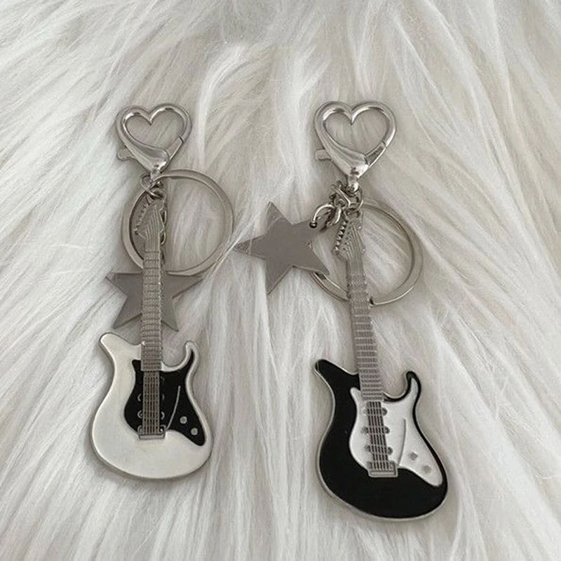 

Y2k Guitar Love Heart Star Key Chain for Women Sweet Cool Trend Fashion Pendant Vintage Aesthetic Accessories Gift New