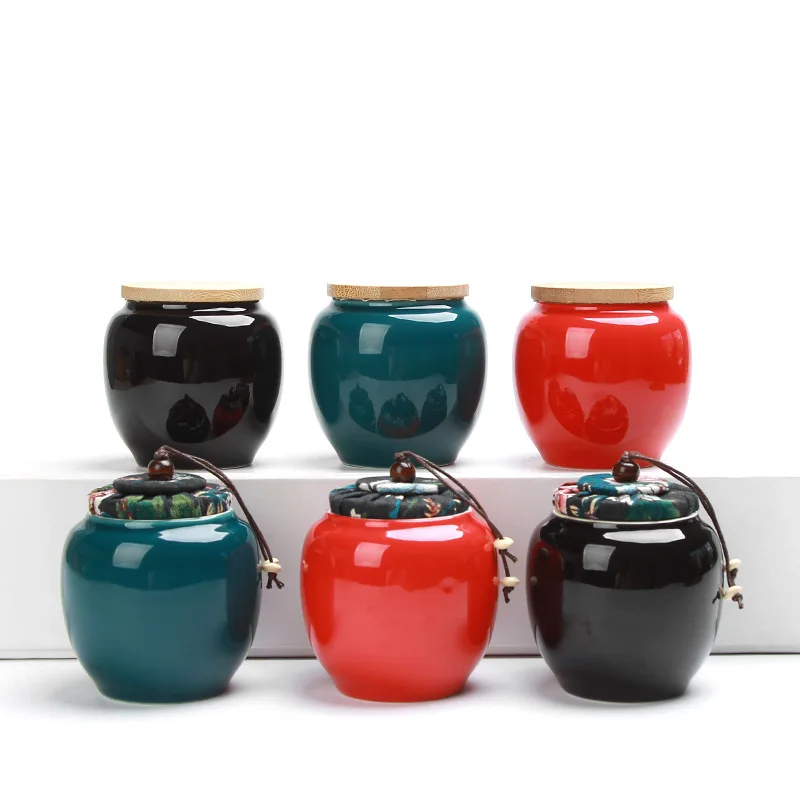 

European-style Enamel Sealed Tea Jars Wooden Lid Ceramic Jars Mini Portable Storage Jars Kitchen Food Seasoning Tank Home Decor