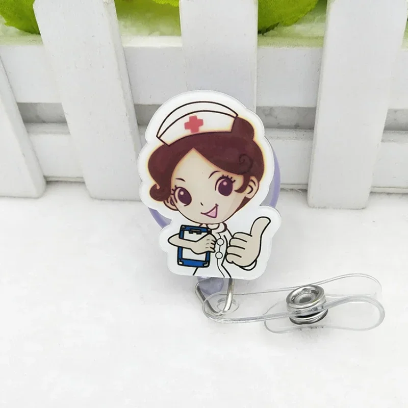 

Брелок-ретрактор с мультяшными героями