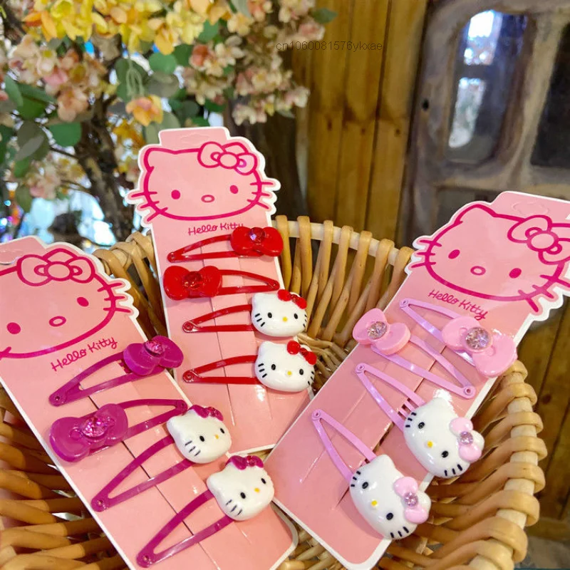 Заколки для волос с героями мультфильмов 4 шт./компл. |