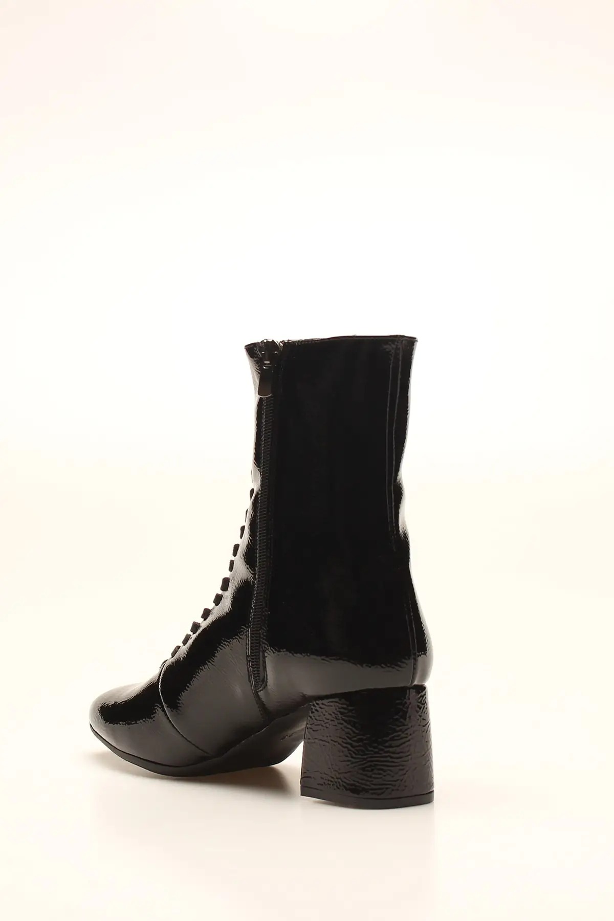 

Fashion Style Black Patent Leather Boots & Boots Boots & Bootie