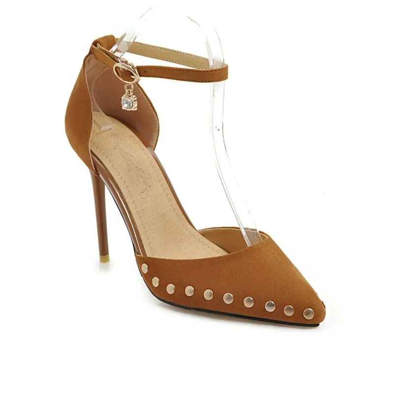 ΠΠΎΠ»ΡΡΠΈΠ΅ ΡΠ°Π·ΠΌΠ΅ΡΡ; ΠΠ΅ΠΊΠΎΡΠ°ΡΠΈΠ²Π½ΡΠ΅ ΡΠ°Π½Π΄Π°Π»ΠΈΠΈ Ρ ΠΎΡΡΡΡΠΌ Π½ΠΎΡΠΊΠΎΠΌ; ΠΠΎΡΠΎΠ½ΠΎΠΆΠΊΠΈ Π½Π° Π²ΡΡΠΎΠΊΠΎΠΌ ΠΊΠ°Π±Π»ΡΠΊΠ΅; ΠΠ΅Π½ΡΠΊΠ°Ρ ΠΎΠ±ΡΠ²Ρ; ΠΠ΅Π½ΡΠΊΠ°Ρ Π»Π΅ΡΠ½ΡΡ ΠΎΠ±ΡΠ²Ρ; ΠΠΎΠ»ΡΡΠΈΠ΅ ΡΠ°Π·ΠΌΠ΅ΡΡ ΠΠΎΠ»ΡΡΠΈΠ΅ ΡΠ°Π·ΠΌΠ΅ΡΡ; ΠΠ΅ΠΊΠΎΡΠ°ΡΠΈΠ²Π½ΡΠ΅ ΡΠ°Π½Π΄Π°Π»ΠΈΠΈ Ρ ΠΎΡΡΡΡΠΌ Π½ΠΎΡΠΊΠΎΠΌ; ΠΠΎΡΠΎΠ½ΠΎΠΆΠΊΠΈ Π½Π° Π²ΡΡΠΎΠΊΠΎΠΌ ΠΊΠ°Π±Π»ΡΠΊΠ΅; ΠΠ΅Π½ΡΠΊΠ°Ρ ΠΎΠ±ΡΠ²Ρ; ΠΠ΅Π½ΡΠΊΠ°Ρ Π»Π΅ΡΠ½ΡΡ ΠΎΠ±ΡΠ²Ρ; ΠΠΎΠ»ΡΡΠΈΠ΅ ΡΠ°Π·ΠΌΠ΅ΡΡ