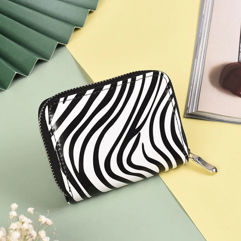 

2023 New Zebra Print Purse Wallet for Women Leather Short Wallet Fashion Cute Credit Card Coin Purses Money Pouch Mini Wallets