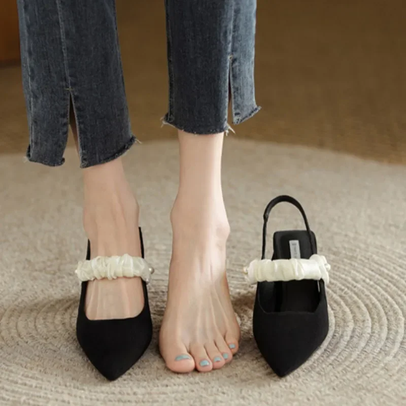 Сандалии Baotou новые весенние сандалии с острым носком расшитые бисером