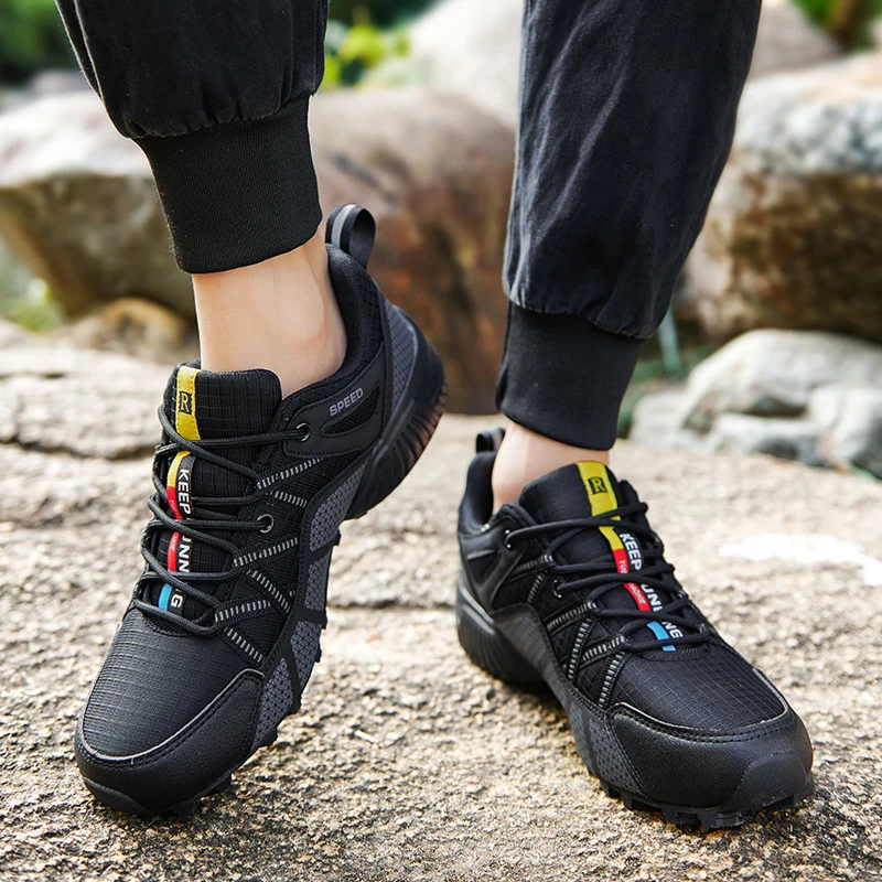 SALUDAS Men Hiking Shoes Outdoor Breathable Anti-Skid Wear-resistant Lace-up Sneakers Male Jogging Training Travel Sports Shoes
