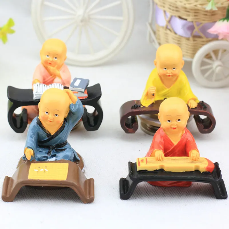 

Zen Zen Piano, Chess, Calligraphy And Painting MasterCreative Resin Doll Home Soft Decoration Desktop Car Ornaments