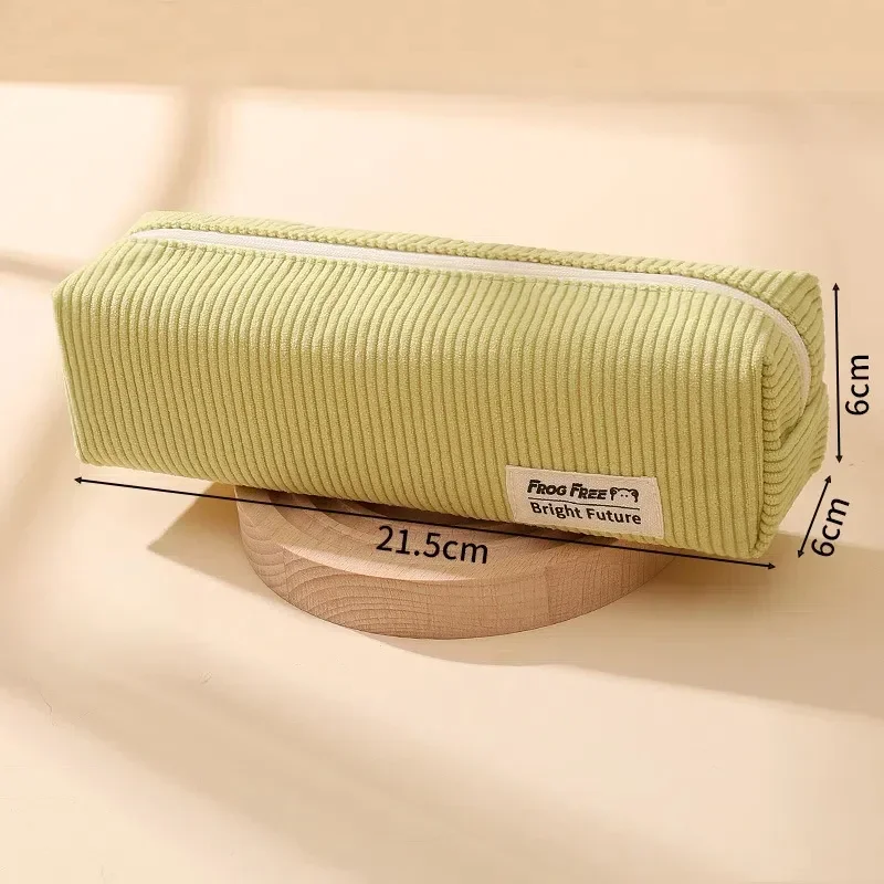 

Вельветовый полосатый пенал