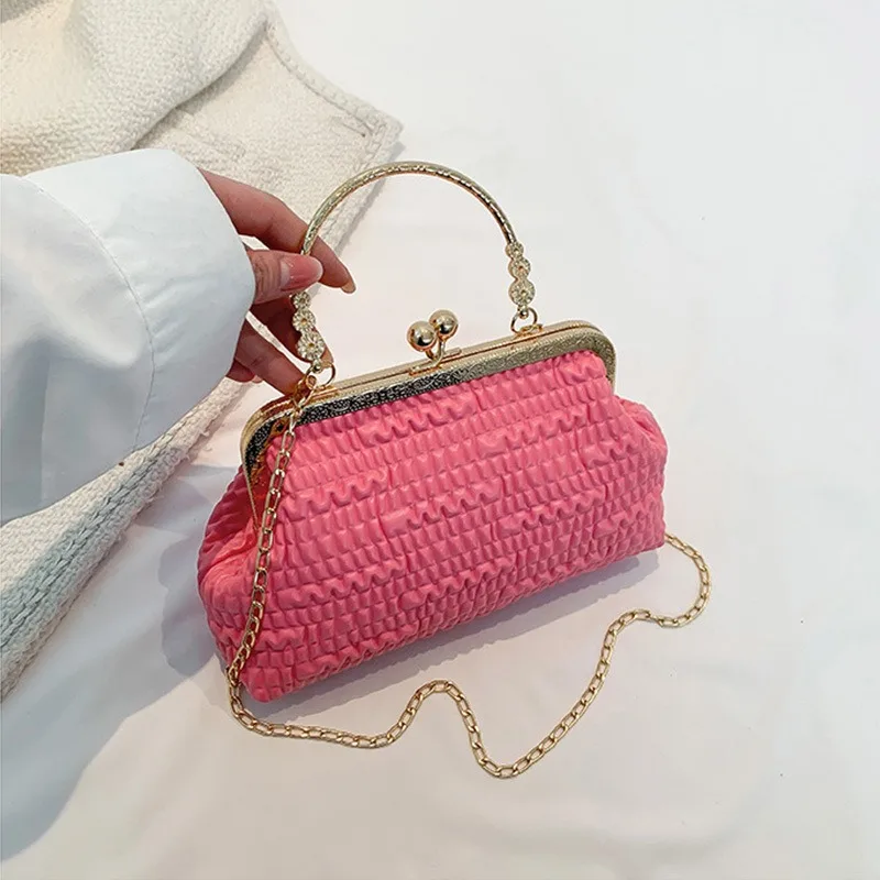 

Fashion Chain Bag for Women 2023 Summer New Vintage Simple One Shoulder Shell Bag for Leisure Handheld Crossbody Bag for Women