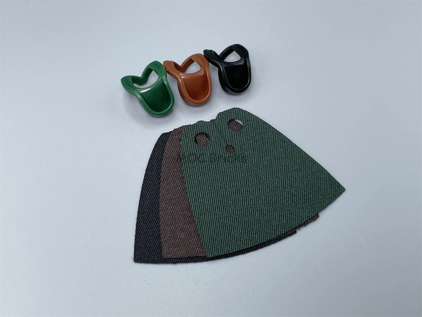 5sets MOC Bricks Cape Hood Headgear Folded Down Helmet 15428 30381 For 4cm Figures Educational Building Blocks Kids Toys - купить по